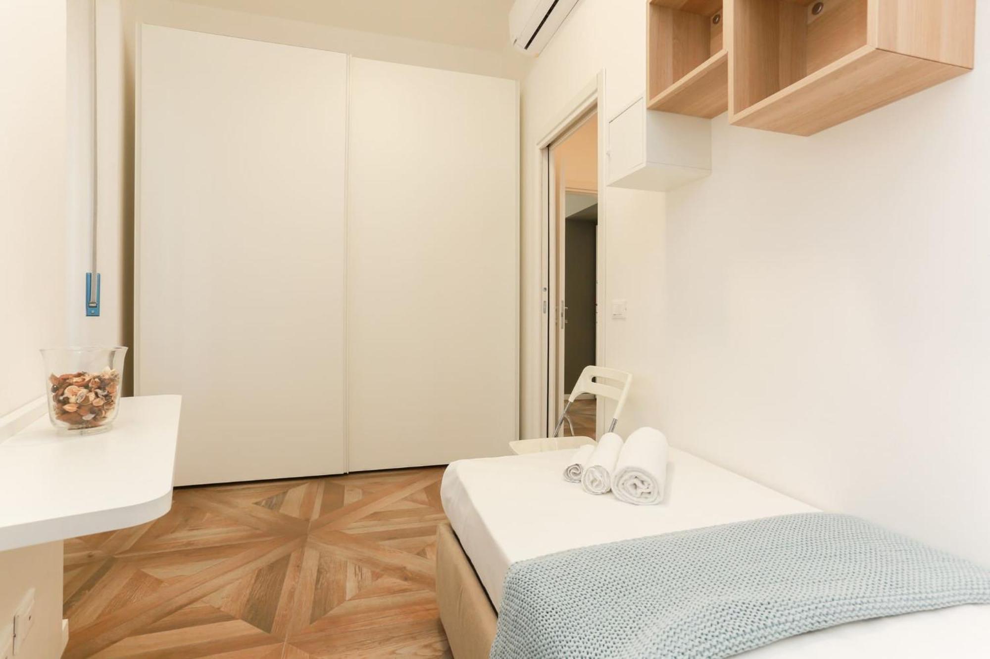 The Best Rent - Modern Apartment Near Bocconi University Milano Exteriör bild